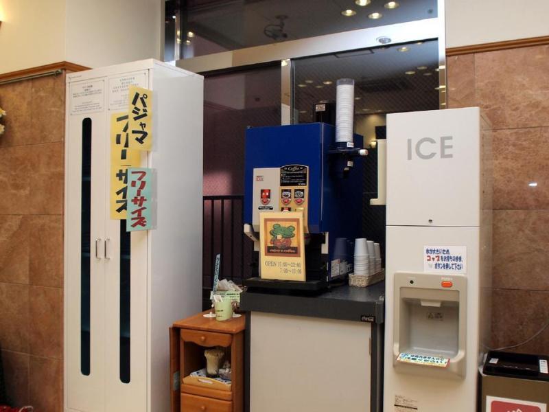 Toyoko Inn Hokkaido Sapporo-Eki Minami-Guchi Extérieur photo